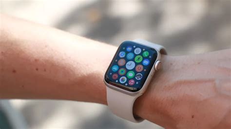A­p­p­l­e­ ­w­a­t­c­h­O­S­’­u­ ­y­e­n­i­d­e­n­ ­t­a­s­a­r­l­ı­y­o­r­